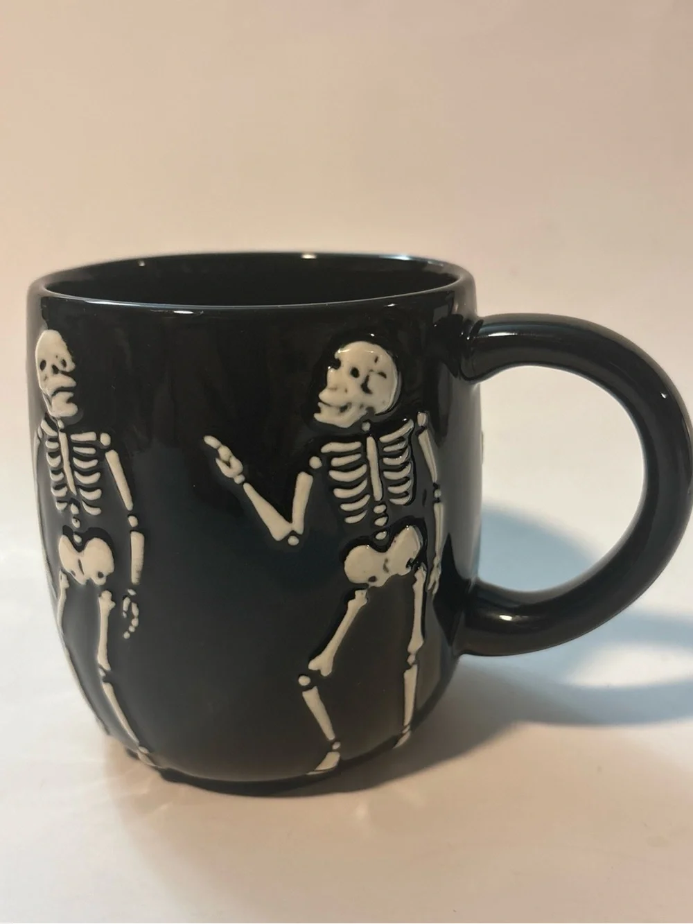 Hyde & EEK Stoneware Skeleton Mug Halloween New